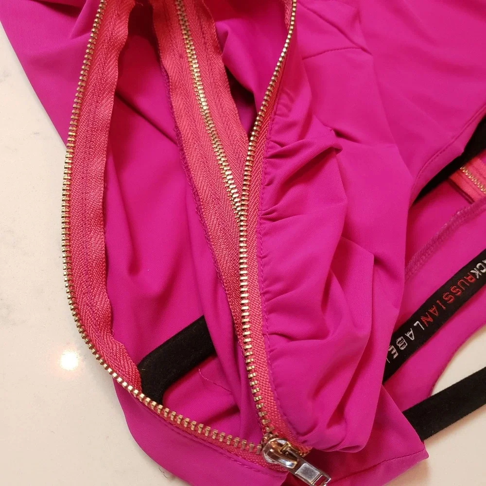 Black Russian hot pink dress size Medium removable sleeves Knee Length‎